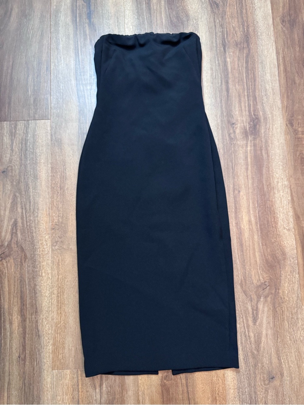 Babaton Black Strapless Midi Dress